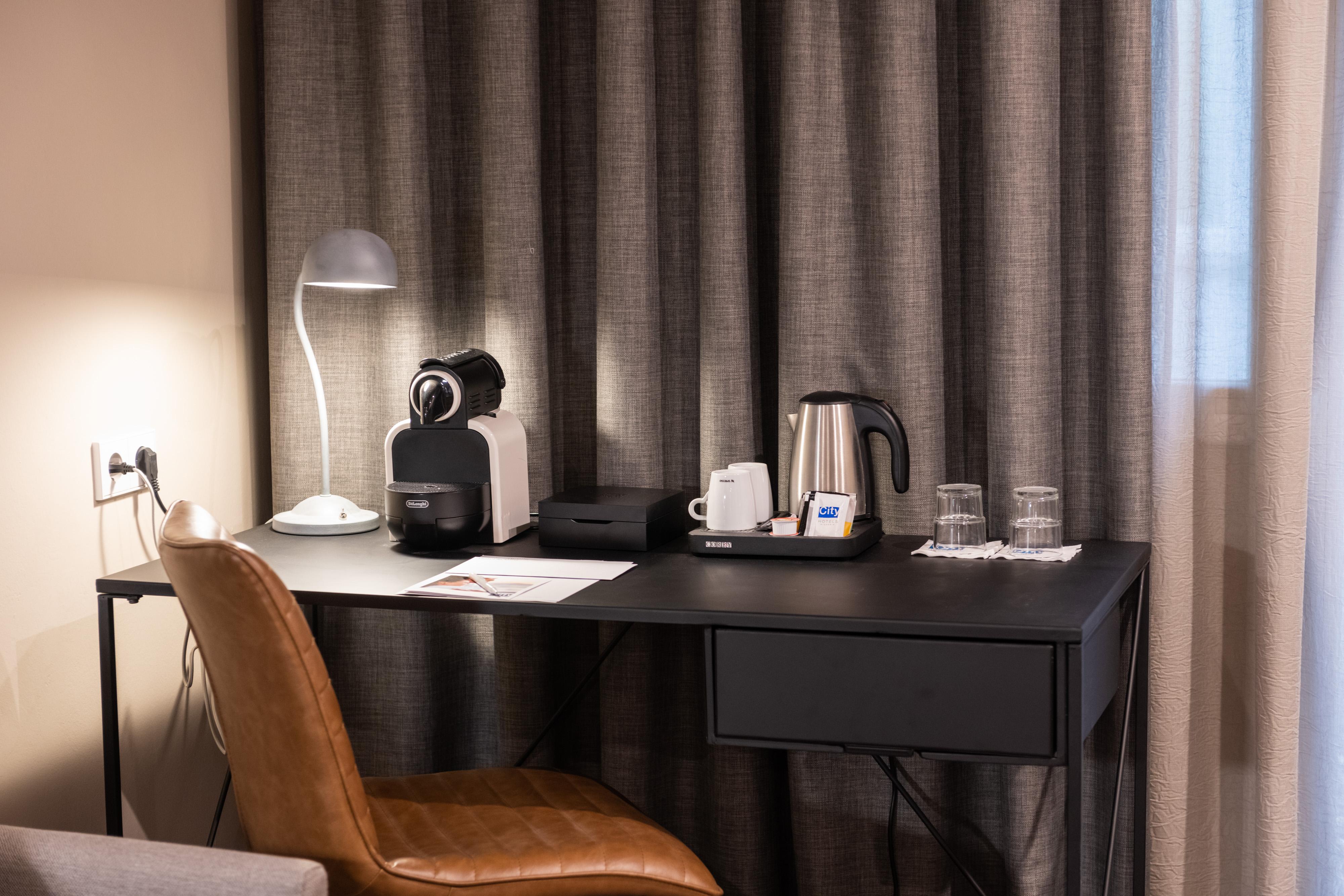 Atenea Rekord Suites Barcelona Exteriör bild