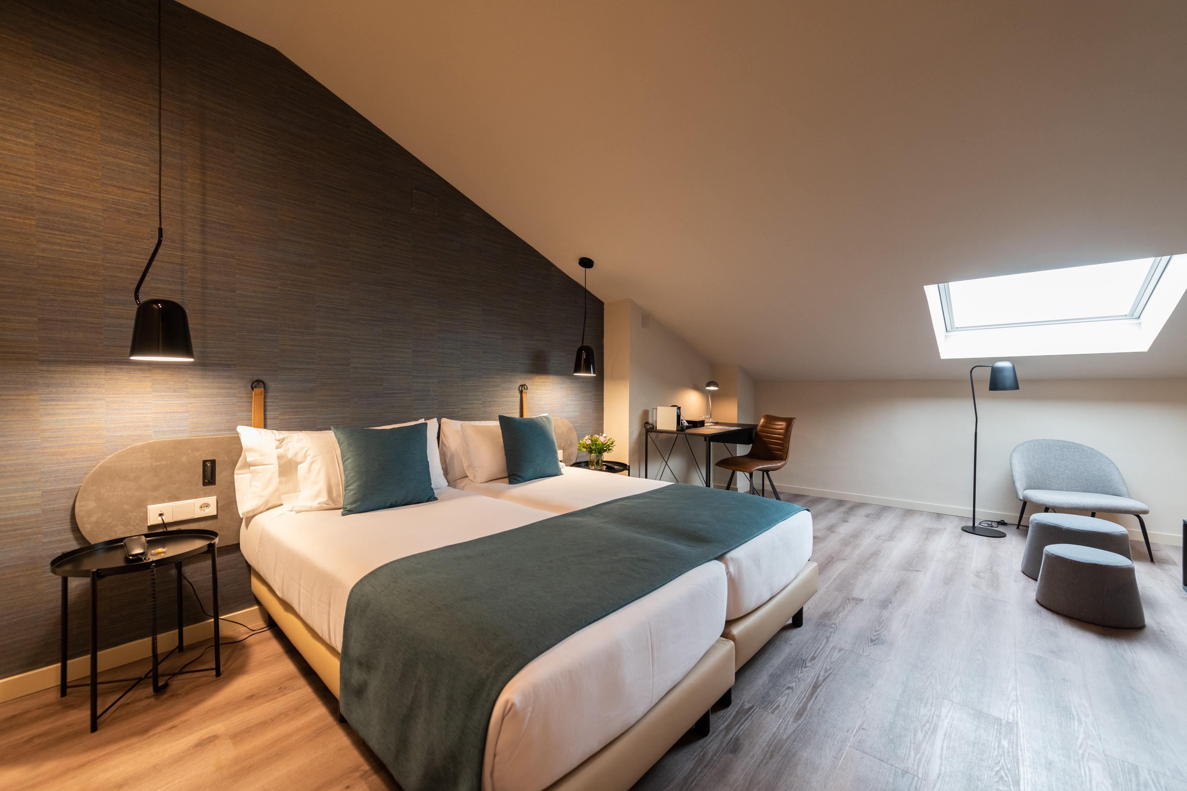 Atenea Rekord Suites Barcelona Exteriör bild
