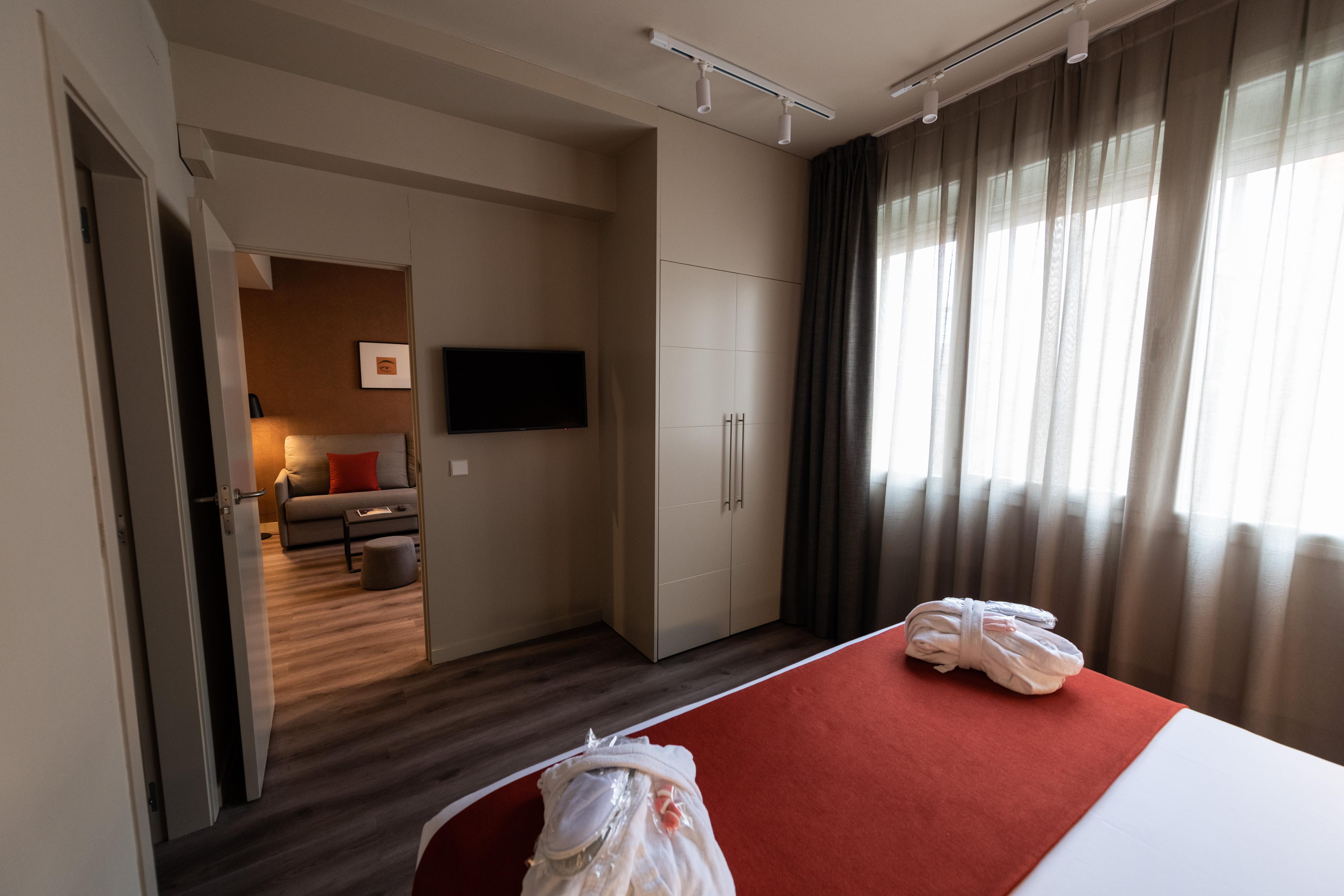 Atenea Rekord Suites Barcelona Exteriör bild