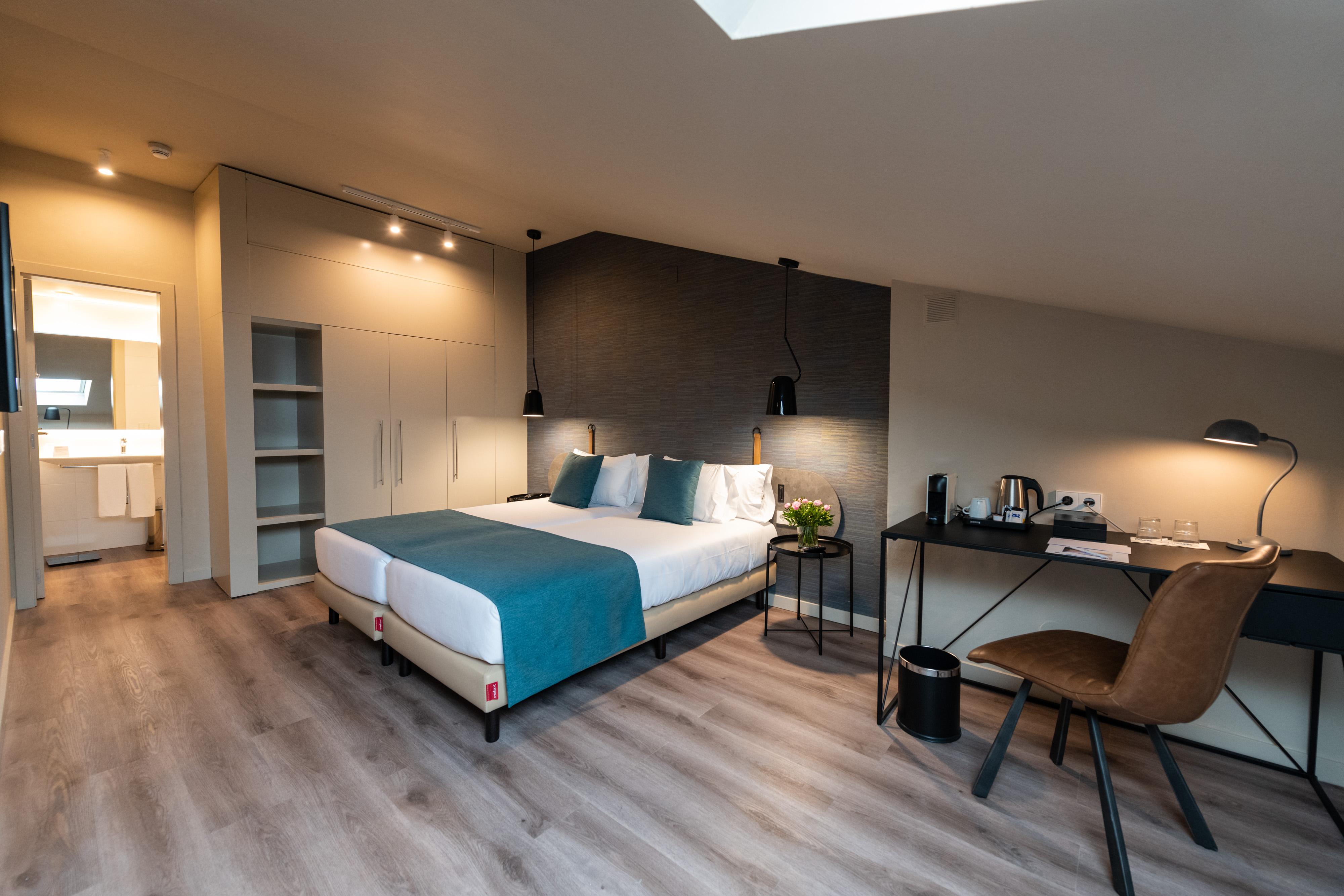 Atenea Rekord Suites Barcelona Exteriör bild