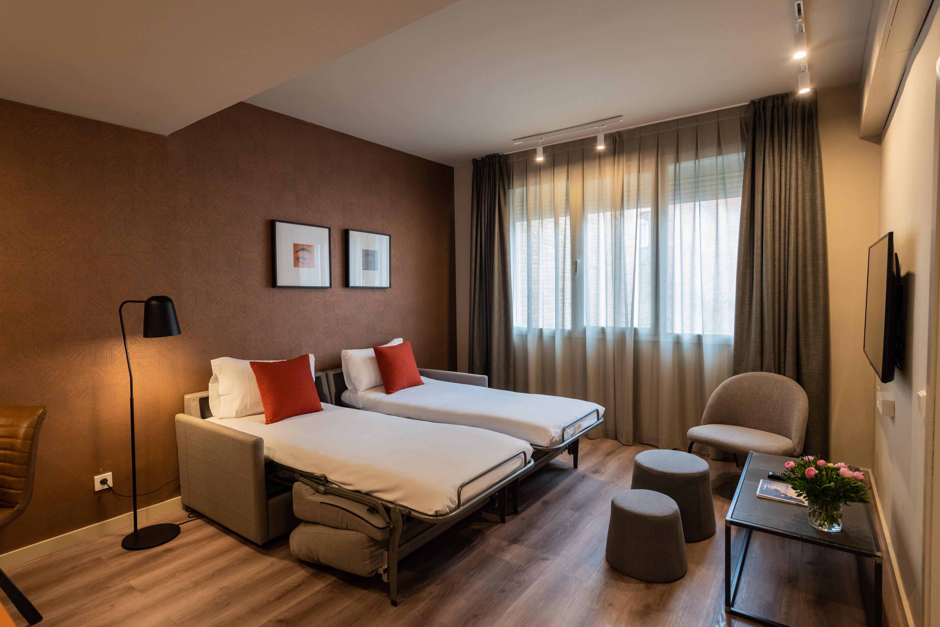 Atenea Rekord Suites Barcelona Exteriör bild